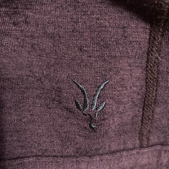 Ibex Women’s Button Front Merino Wool Hoodie/Merlot Color/XS - Picture 4 of 6